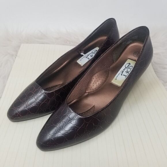 Soft Flexible by Highlights Brown Pump. Size 8.5. - Picture 1 of 11